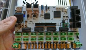 Falcon F16v3 Controller - Free to reuse pic